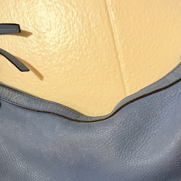 Gucci Blue Leather Hobo Bag with Gold Hardware - Picture 5 of 16